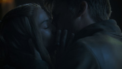 extant_GameOfThrones_4x03-BreakerOfChains_1372