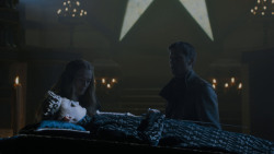 extant_GameOfThrones_4x03-BreakerOfChains_1390