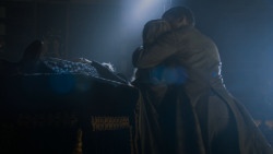 extant_GameOfThrones_4x03-BreakerOfChains_1423
