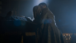 extant_GameOfThrones_4x03-BreakerOfChains_1424