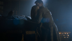extant_GameOfThrones_4x03-BreakerOfChains_1427