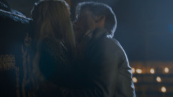 extant_GameOfThrones_4x03-BreakerOfChains_1449