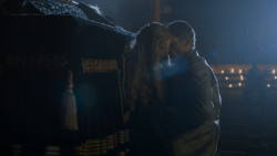 extant_GameOfThrones_4x03-BreakerOfChains_1457
