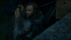 extant_GameOfThrones_4x03-BreakerOfChains_1717
