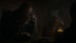 extant_GameOfThrones_4x03-BreakerOfChains_1833
