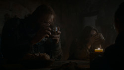 extant_GameOfThrones_4x03-BreakerOfChains_1836