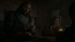 extant_GameOfThrones_4x03-BreakerOfChains_1974