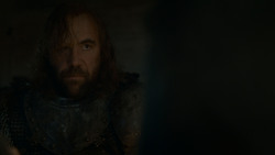 extant_GameOfThrones_4x03-BreakerOfChains_2043