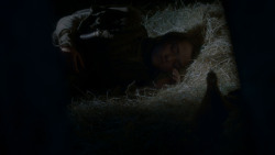 extant_GameOfThrones_4x03-BreakerOfChains_2095