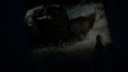 extant_GameOfThrones_4x03-BreakerOfChains_2096