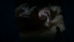extant_GameOfThrones_4x03-BreakerOfChains_2107