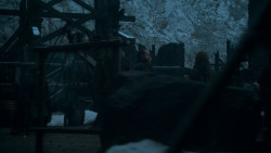 extant_GameOfThrones_4x03-BreakerOfChains_2207