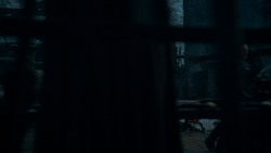 extant_GameOfThrones_4x03-BreakerOfChains_2215