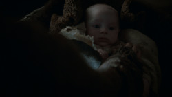 extant_GameOfThrones_4x03-BreakerOfChains_2264