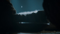 extant_GameOfThrones_4x03-BreakerOfChains_2287