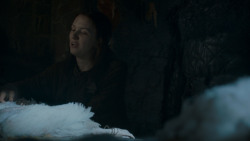 extant_GameOfThrones_4x03-BreakerOfChains_2301