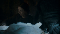 extant_GameOfThrones_4x03-BreakerOfChains_2312