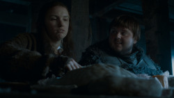 extant_GameOfThrones_4x03-BreakerOfChains_2339