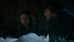 extant_GameOfThrones_4x03-BreakerOfChains_2342