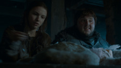 extant_GameOfThrones_4x03-BreakerOfChains_2375