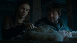 extant_GameOfThrones_4x03-BreakerOfChains_2378