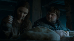 extant_GameOfThrones_4x03-BreakerOfChains_2434