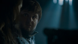 extant_GameOfThrones_4x03-BreakerOfChains_2517