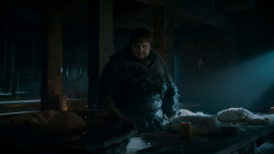 extant_GameOfThrones_4x03-BreakerOfChains_2567