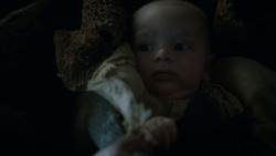 extant_GameOfThrones_4x03-BreakerOfChains_2579