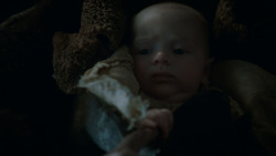 extant_GameOfThrones_4x03-BreakerOfChains_2582