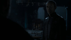 extant_GameOfThrones_4x03-BreakerOfChains_2697