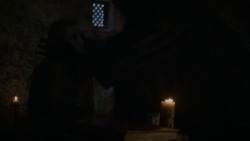 extant_GameOfThrones_4x03-BreakerOfChains_2983