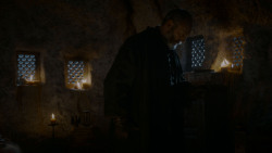 extant_GameOfThrones_4x03-BreakerOfChains_3013