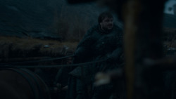extant_GameOfThrones_4x03-BreakerOfChains_3057