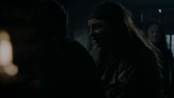 extant_GameOfThrones_4x03-BreakerOfChains_3140