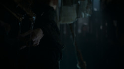 extant_GameOfThrones_4x03-BreakerOfChains_3194