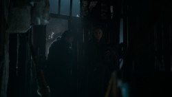 extant_GameOfThrones_4x03-BreakerOfChains_3198
