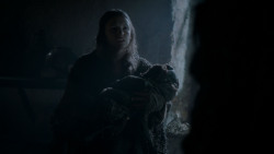 extant_GameOfThrones_4x03-BreakerOfChains_3235