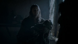 extant_GameOfThrones_4x03-BreakerOfChains_3236