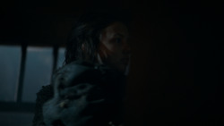 extant_GameOfThrones_4x03-BreakerOfChains_3247