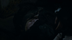 extant_GameOfThrones_4x03-BreakerOfChains_3270