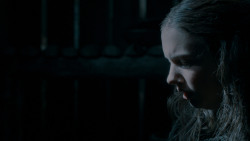 extant_GameOfThrones_4x03-BreakerOfChains_3305
