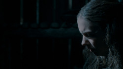 extant_GameOfThrones_4x03-BreakerOfChains_3306