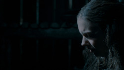 extant_GameOfThrones_4x03-BreakerOfChains_3307