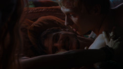 extant_GameOfThrones_4x03-BreakerOfChains_3348