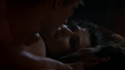 extant_GameOfThrones_4x03-BreakerOfChains_3362