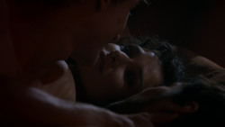 extant_GameOfThrones_4x03-BreakerOfChains_3367
