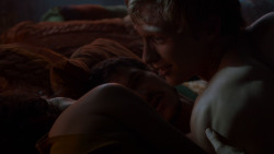 extant_GameOfThrones_4x03-BreakerOfChains_3369