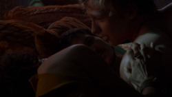 extant_GameOfThrones_4x03-BreakerOfChains_3376
