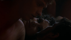 extant_GameOfThrones_4x03-BreakerOfChains_3381